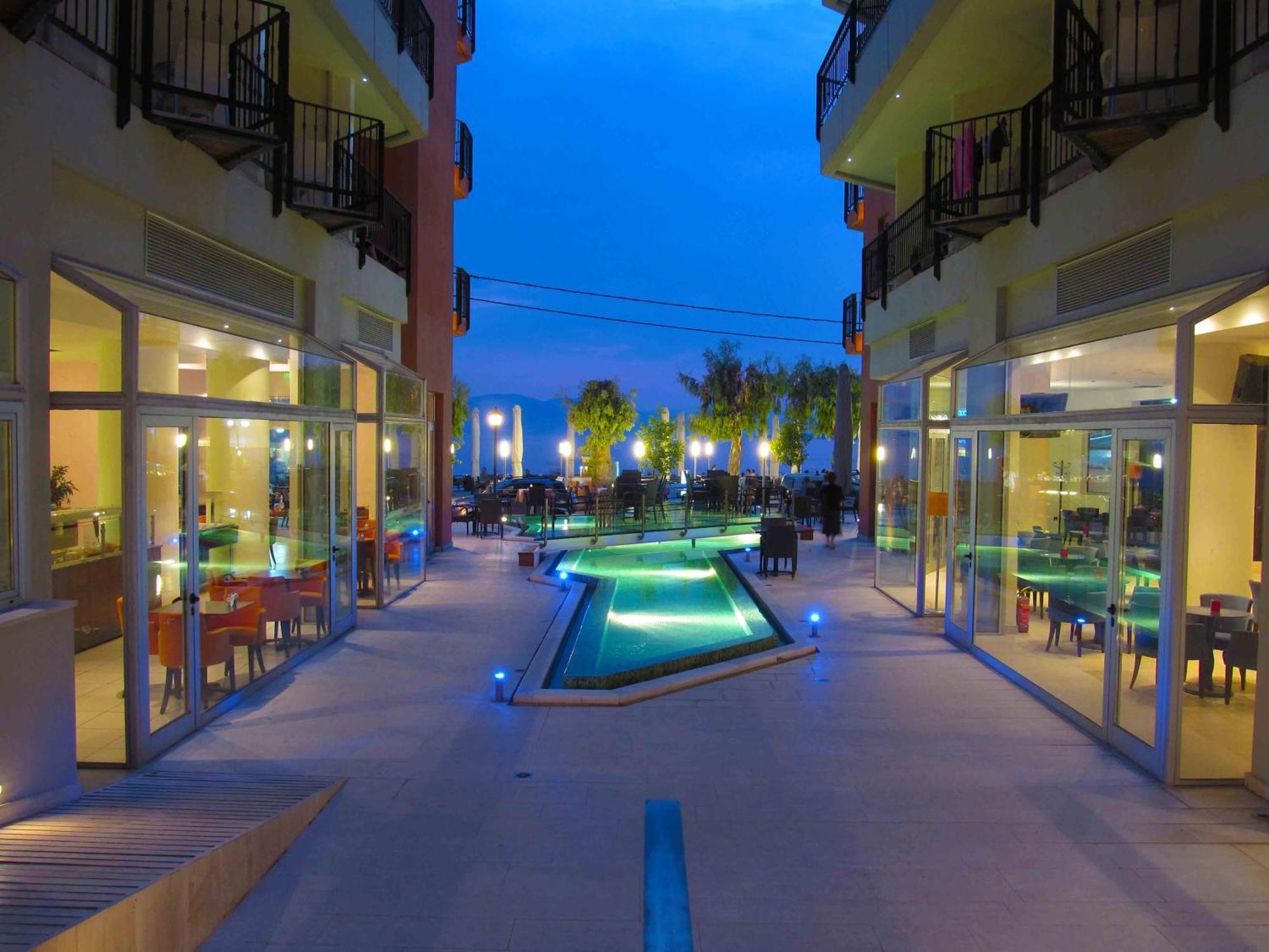 Thalassa Hotell Loutrá Edipsoú Eksteriør bilde